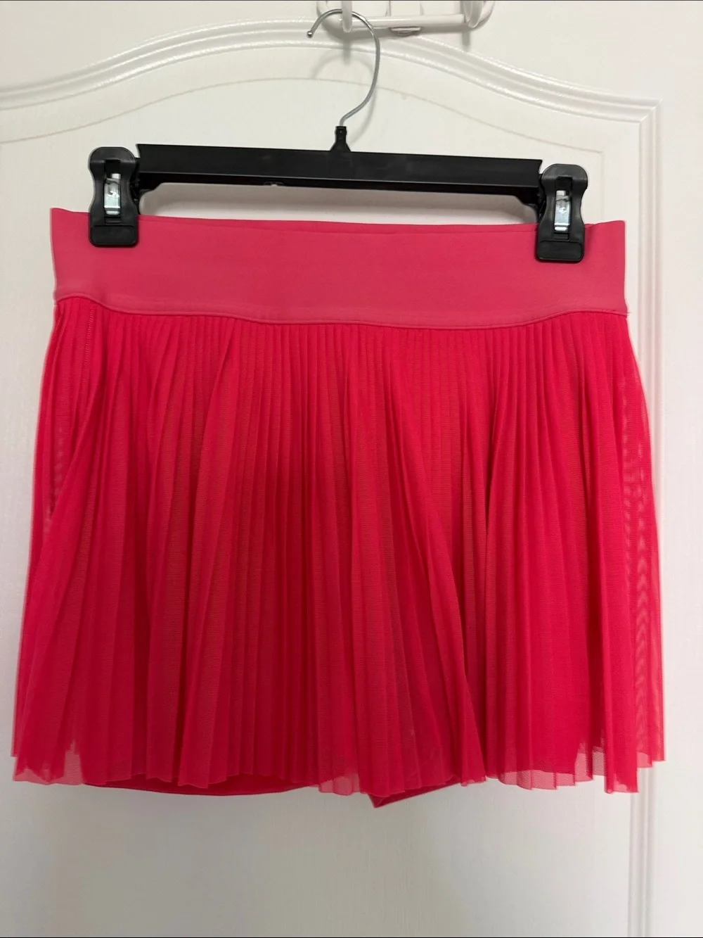 lululemon athletica Bright Pink Pleated Skater Skort like new